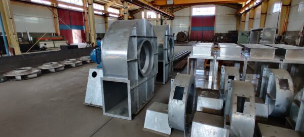 Centrifugal fan for compost tunnel