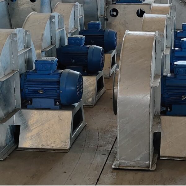 Centrifugal fan for compost tunnel