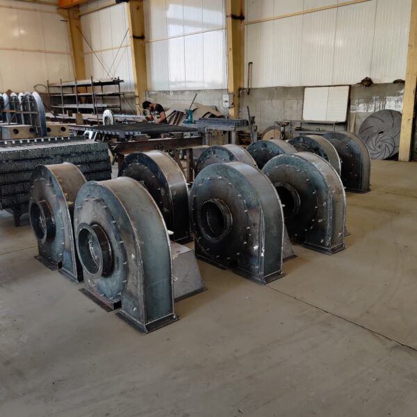 Centrifugal fan for compost tunnel