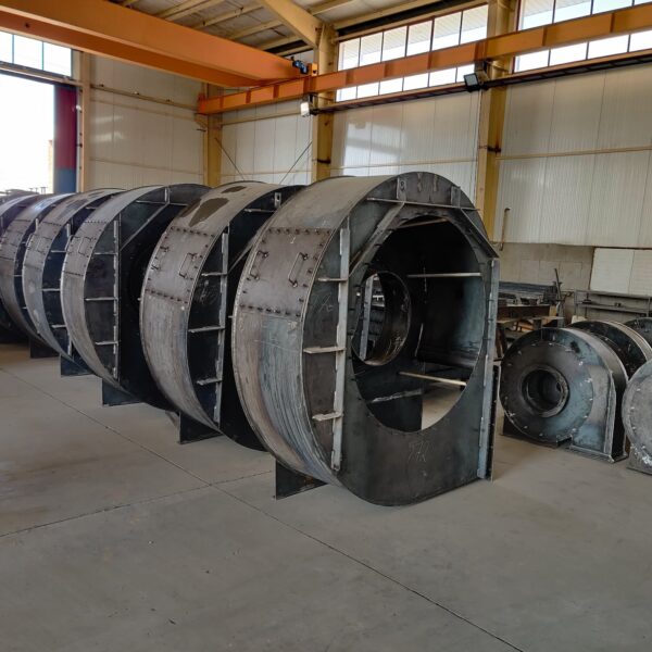 Centrifugal fan for compost tunnel