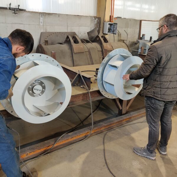 Centrifugal fan for compost tunnel