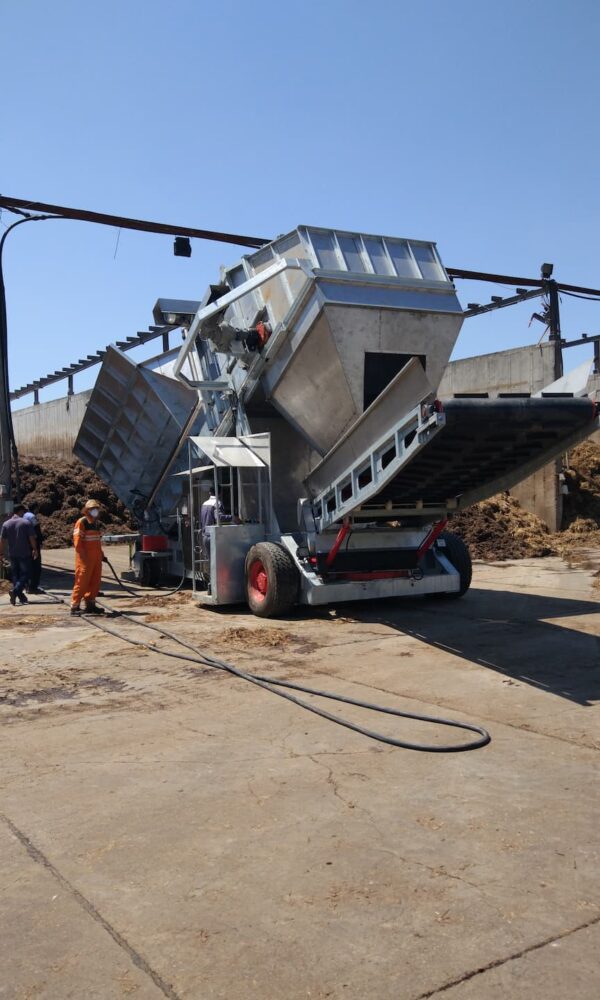Javaneh Group Bunker Filler