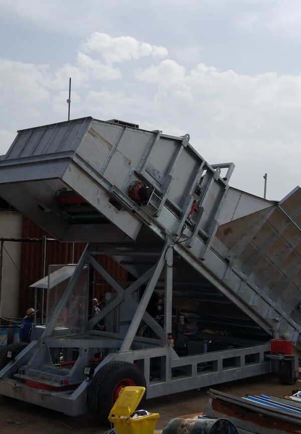 Javaneh Group Bunker Filler